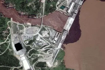 صور مريبة تظهر مياه خزان سد النهضة ترتفع.. ماذا يجري؟