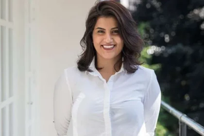 تصريح قلق بشأن حياة لجين الهذلول بعد تغريدة عبر تويتر "التجهيز للموت"..؟