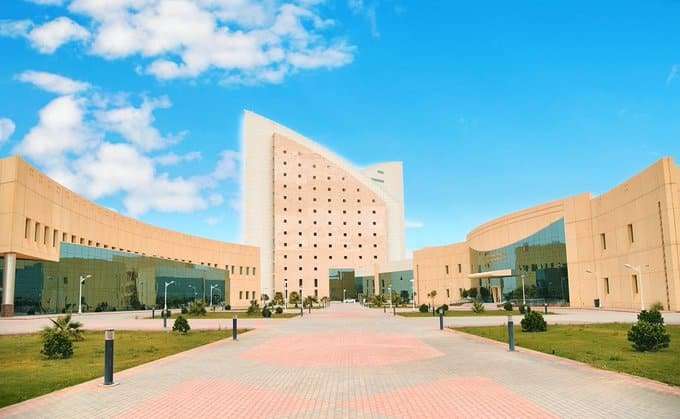 هاام..تعلن جامعة نجران عن قبول 6،558 طالب وطالبة