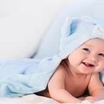 تفسير حلم طفلة صغيرة جميلة تضحك