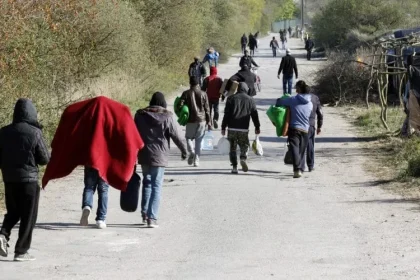 ظاهره الهجره .. أسبابها وأهدافها .. ثم آثارها على المجتمعات