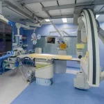 كم سعر سهم شركة دله للخدمات الصحية