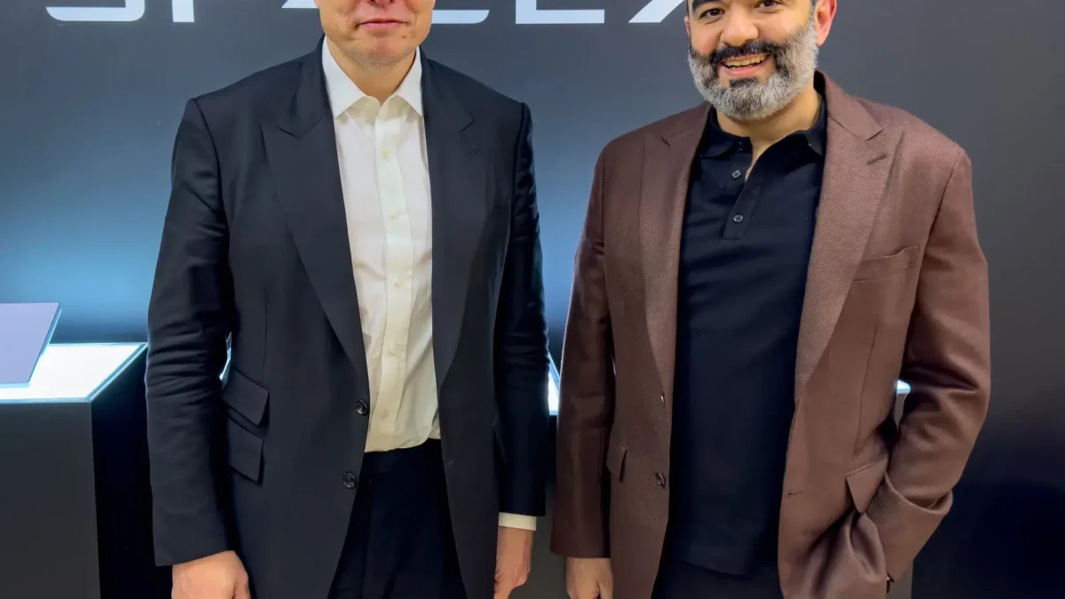 عبدالله السواحه وايلون ماسك