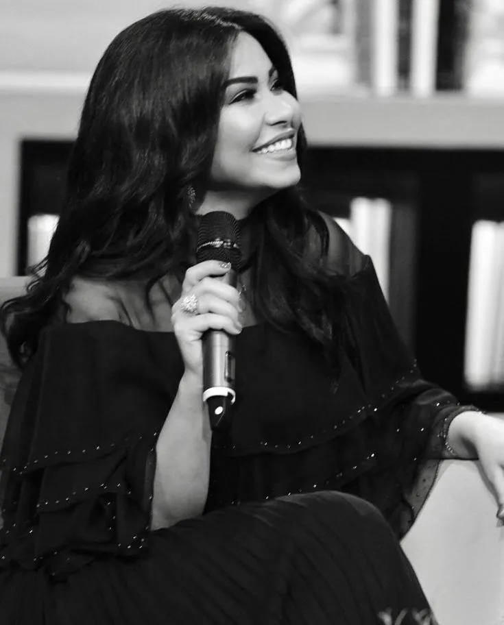 شيرين عبدالوهاب تثير الجدل