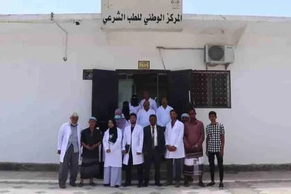 وفاة 4 شبان داخل سيارة